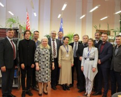 В Гомеле состоялась презентация специального номера журнала «Беларускі гістарычны часопіс». В Гомеле состоялась презентация специального номера журнала «Беларускі гістарычны часопіс».